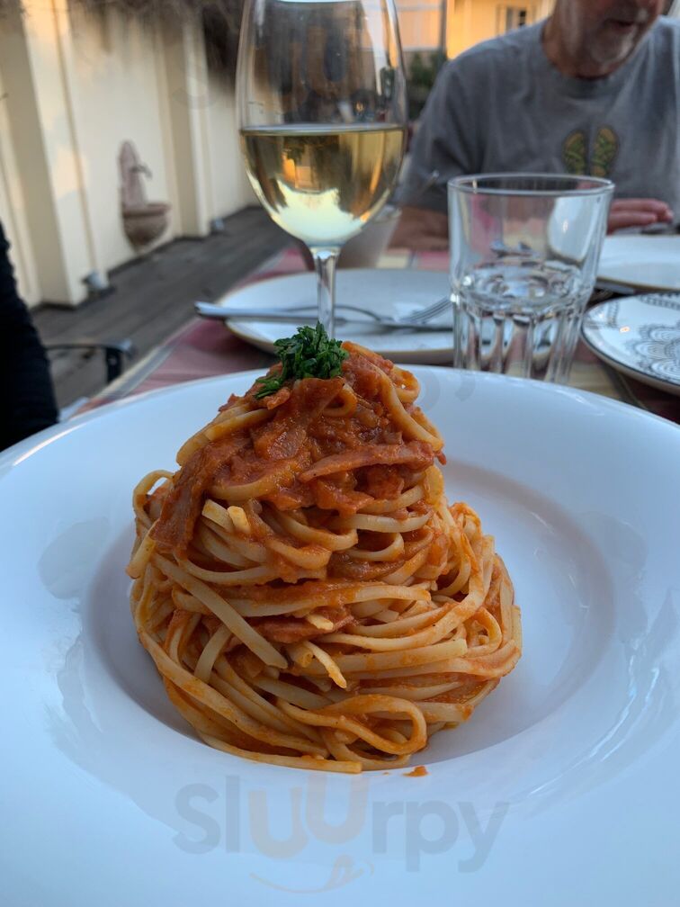La Trattoria Estia
