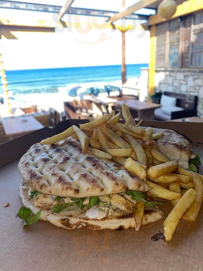 In And Out Grill Souvlaki Pizza And Snacks