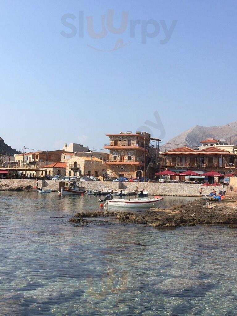 Akrotainaritis Restaurant