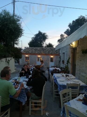 Ταβέρνα Ο Λιλάς