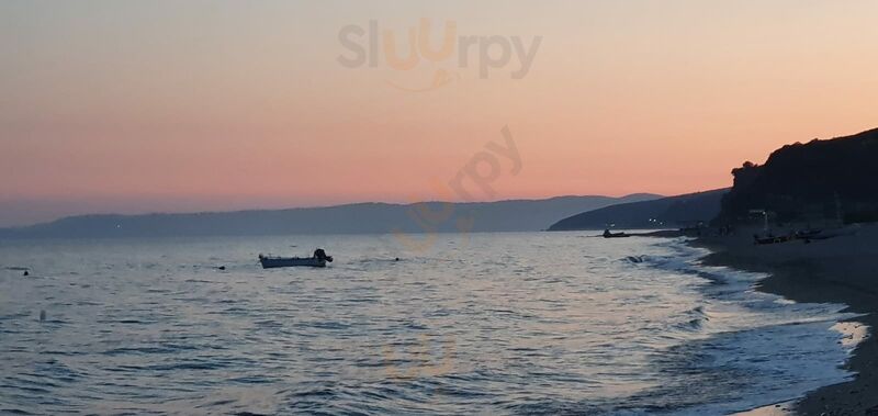 Εστιατόριο Διόνυσος