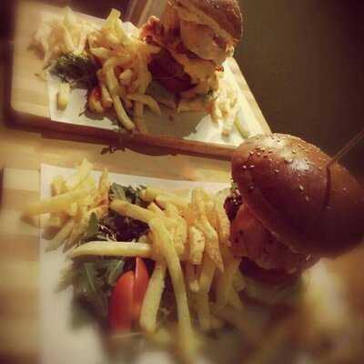 Ο Μπαμπάς Καφετέρια Μπάρα