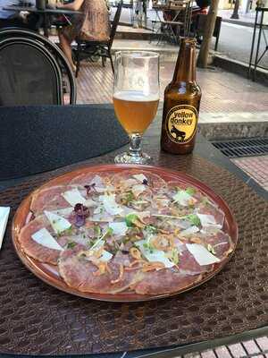 Λυκόβρυση Cafe & Restaurant