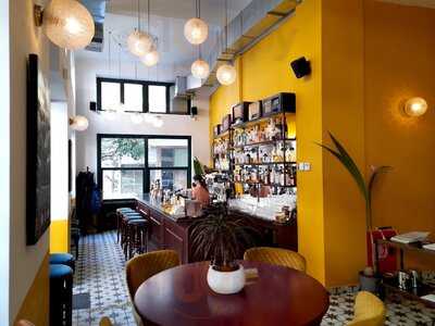 Neratzia Cafe Bistro