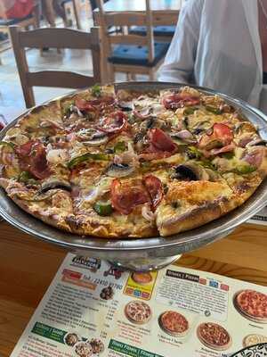 Pizza Salvatore Stathis Leventis