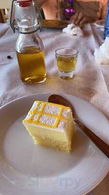 Roubini Mezesnackbar