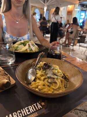 Margherita Pizza Artigianale