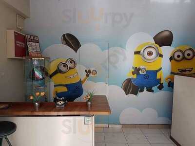 The Minions Cafe