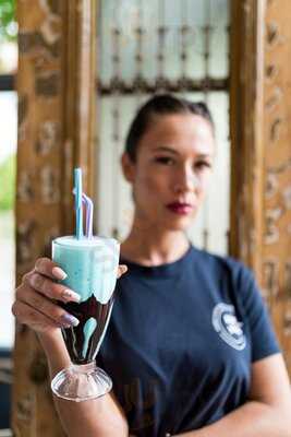 Κάτι τι γλυκό στον Υμηττό