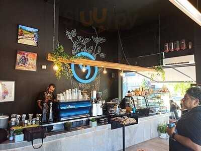 Guru Cafe