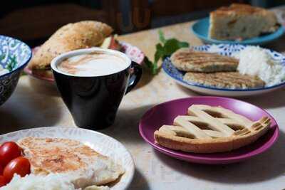 Ο,τι να ναι καφεζυθοπωλειον