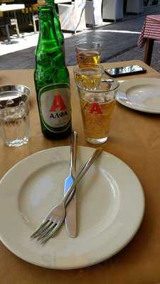 Γεύομαι και μαγεύομαι