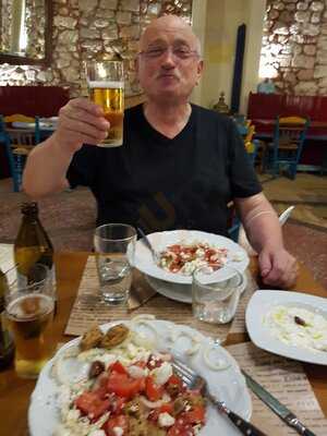 Ρακάδικο Στοά