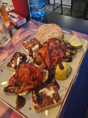 Hi-Φαι Grill House