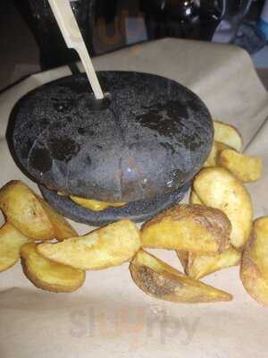 Firi Firi - The Beer House