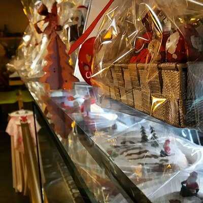 All Day Eat Drink Relax