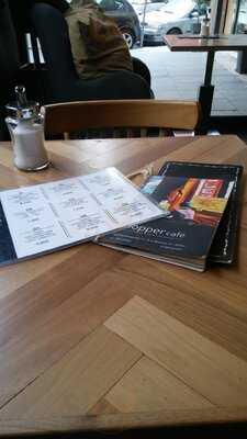Hopper Cafe
