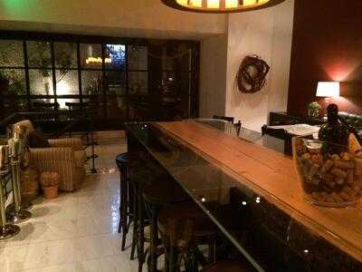 Vintage Wine Bar & Bistro