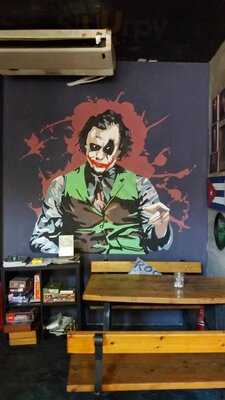 500 μίλια μακριά