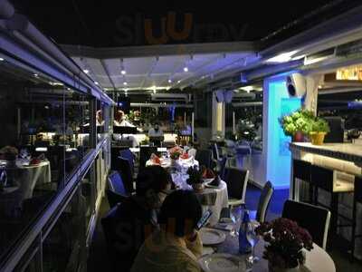 Acropolis Ami Roof Garden