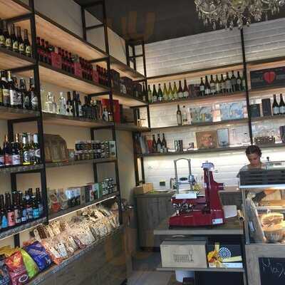 Vinoterra Resto & Cava