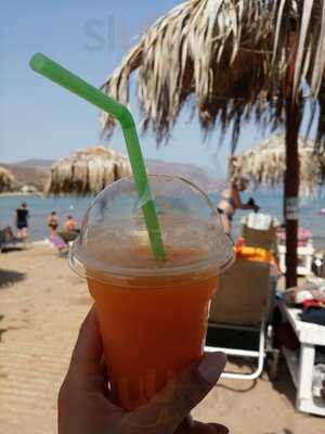 Plaka Beach Restaurant