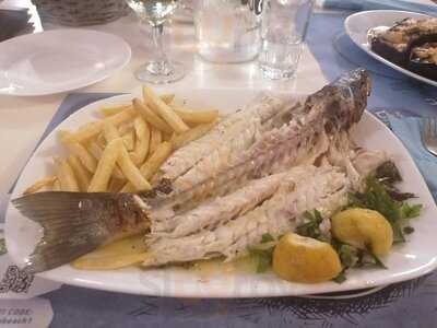 Plaka Beach Restaurant