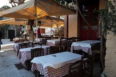 Old Taverna Kritikou