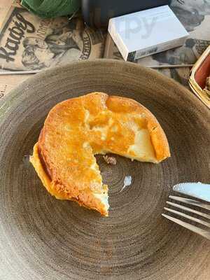 Η Δωδώνη - Παραδοσιακό Εστιατόριο