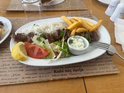 Acropolis Restaurant Cafe