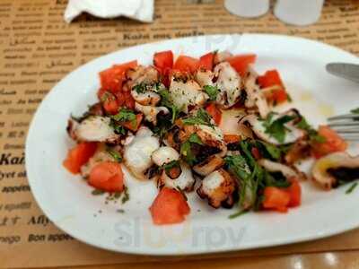 Acropolis Restaurant Cafe