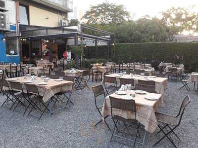 Ψησταριά Ταβέρνα ο Σάκης