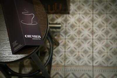 Cafe Voulis Salumeria