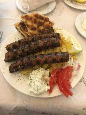 Ακαδημιας Μπριζολακια