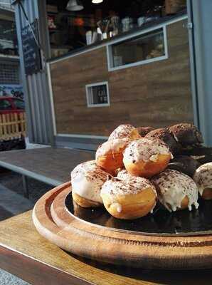 Holy Moly Coffee & Burger