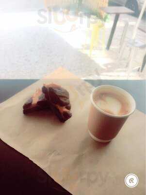 Holy Moly Coffee & Burger