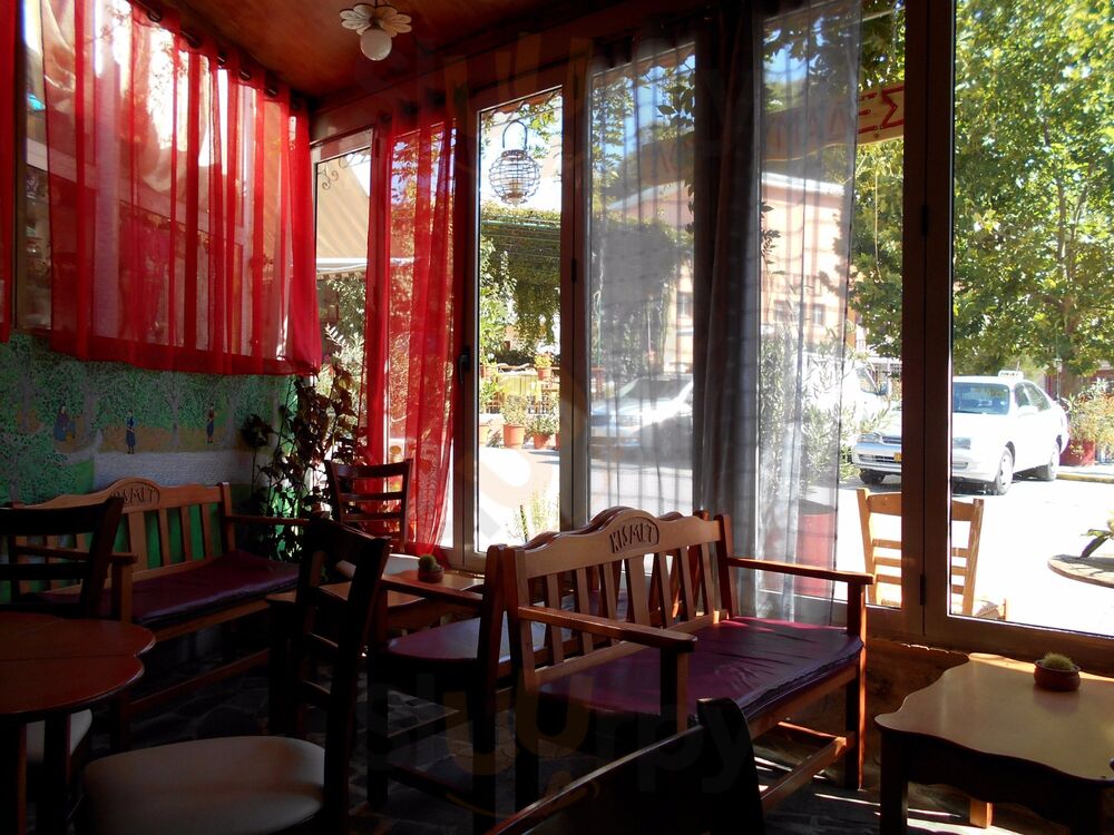 Kismet Cafe
