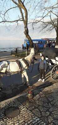 O Γυρος Του Καστρου