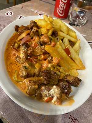 O Γυρος Του Καστρου