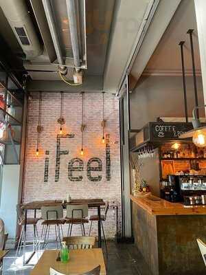 Ifeel Cafe Restaurant