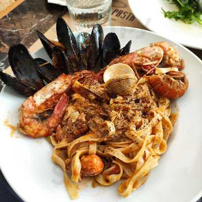 Santa Pasta Ristoranti