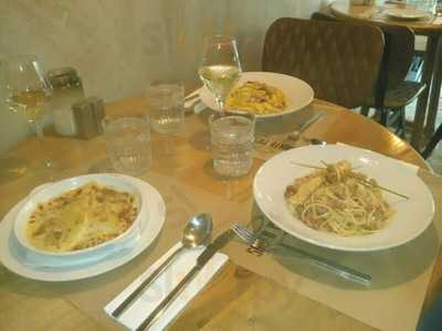 Santa Pasta Ristoranti