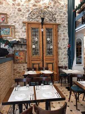 Όμορφη Πόλη