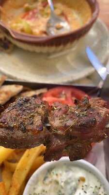 Όμορφη Πόλη