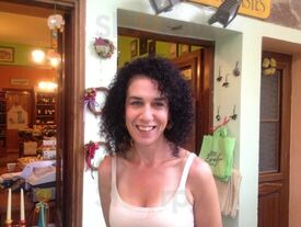 Evelyn Cafe