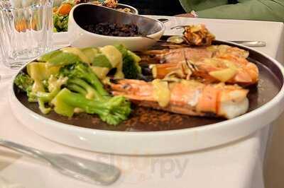 Εστιατόριο Δάφνες