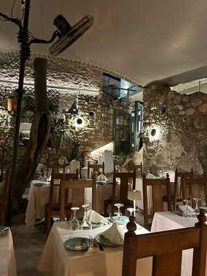 Εστιατόριο Δάφνες