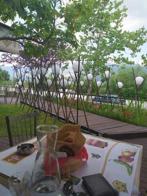 Μυσταγωγία Summer