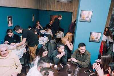 Κρασομπουκιές