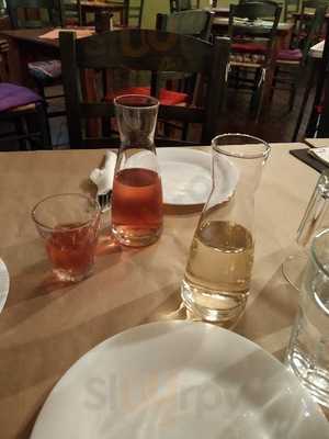 Το στέκι της Κυπριάδου